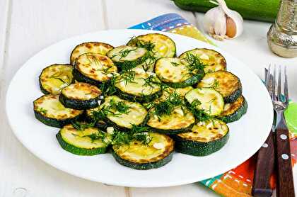 Courgettes sautées à l'ail et persil