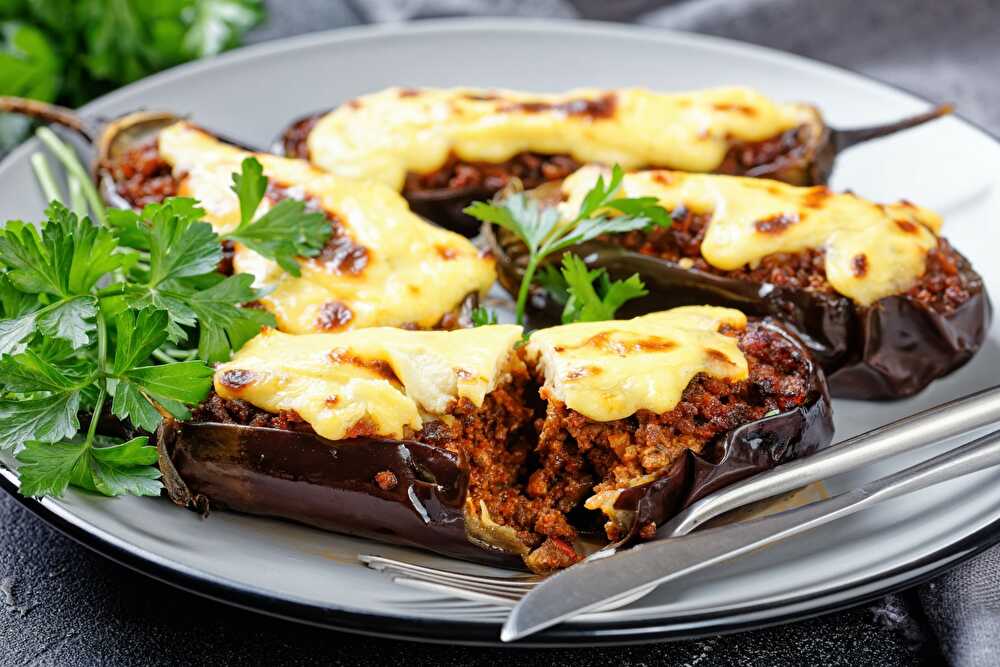 image Aubergine Farcie au Bœuf et Mozzarella