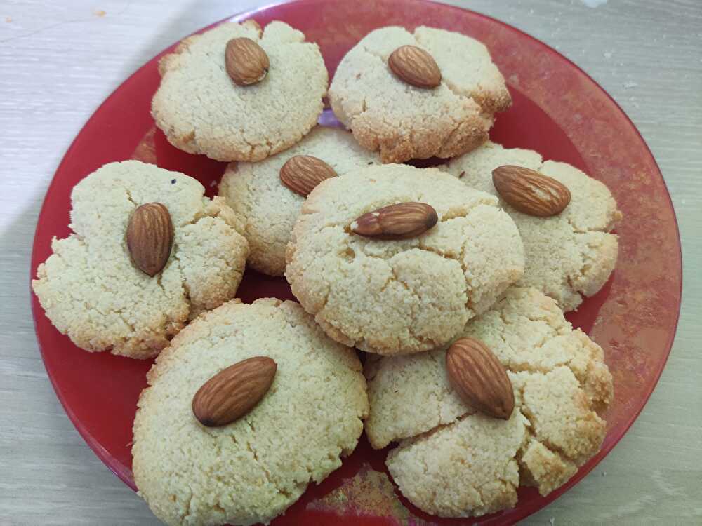 image Biscuits Croustillants Keto à l'Amande et Beurre Salé