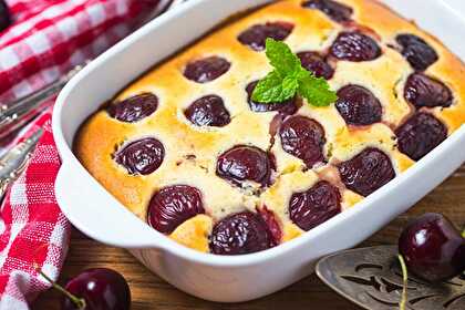 Clafoutis Léger aux Cerises et Amandes