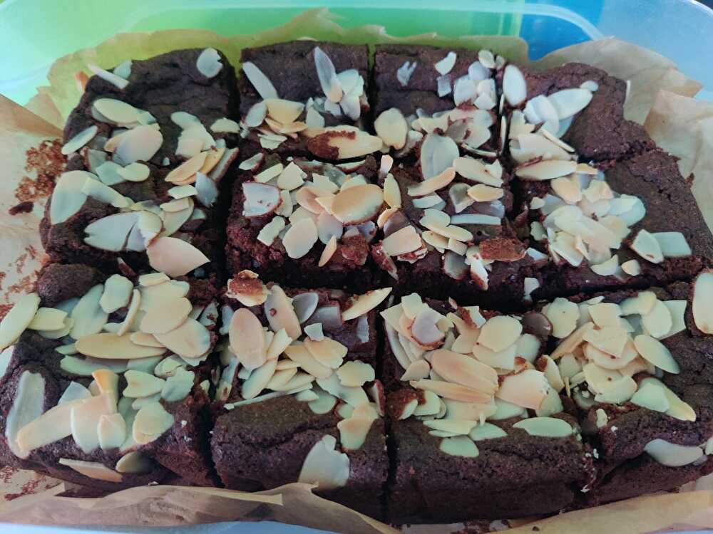 image Gâteau Choco-Amandes Keto : Un Délice pour Tous