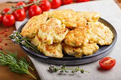 Steak Haché de Poulet à la tomate et aux épices